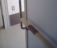 施設手すり標示板